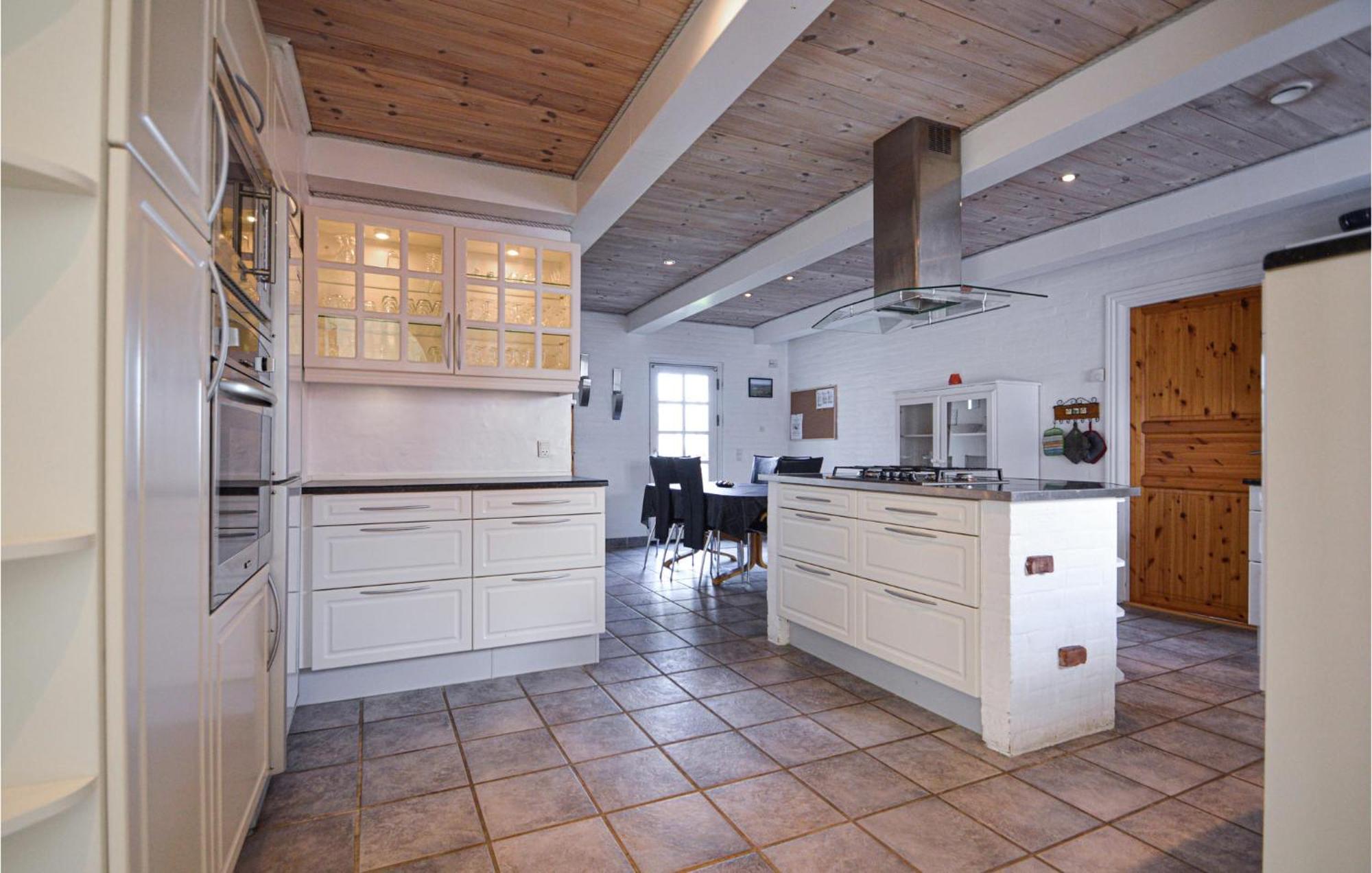 Ballum Awesome Home In Bredebro With Kitchen מראה חיצוני תמונה