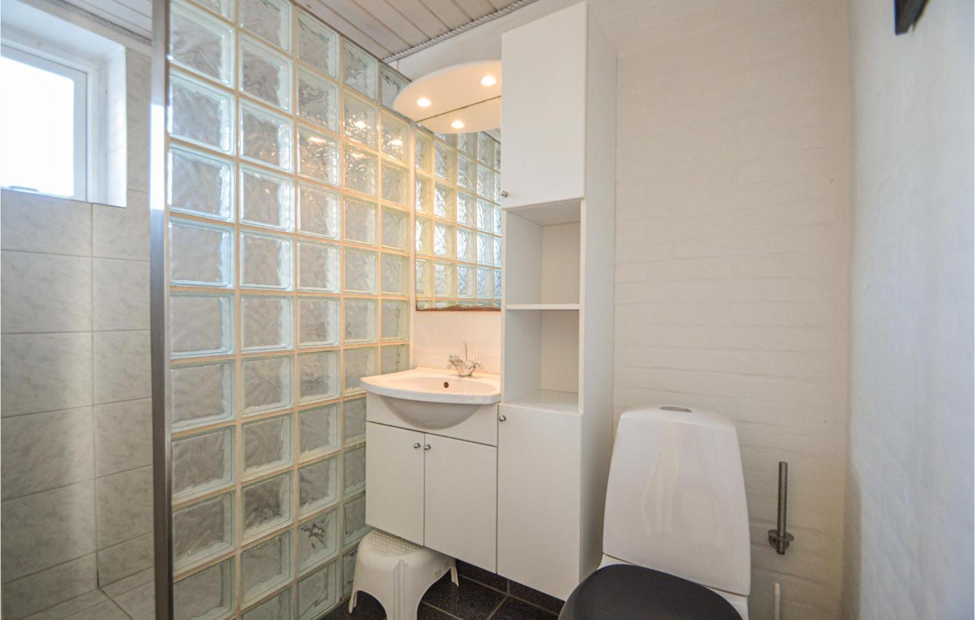 Ballum Awesome Home In Bredebro With Kitchen מראה חיצוני תמונה