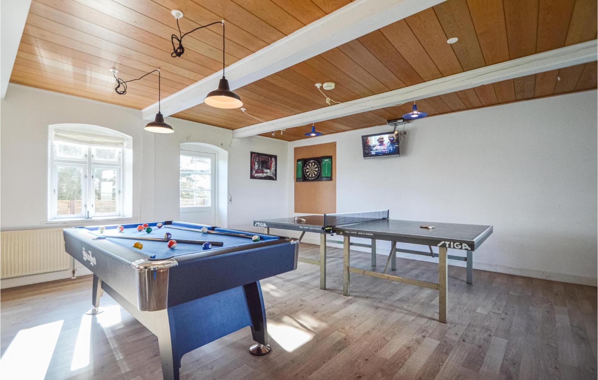 Ballum Awesome Home In Bredebro With Kitchen מראה חיצוני תמונה